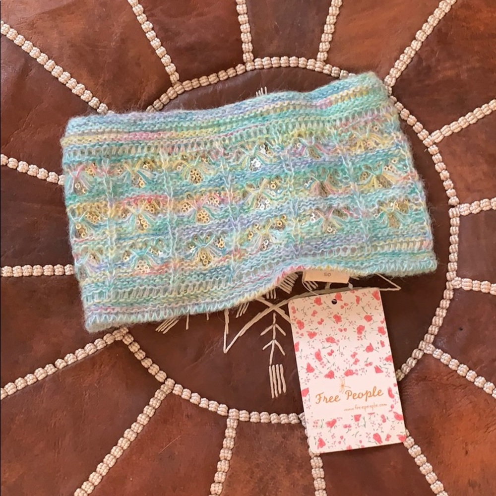 NWT Free People Knit Earwarmers